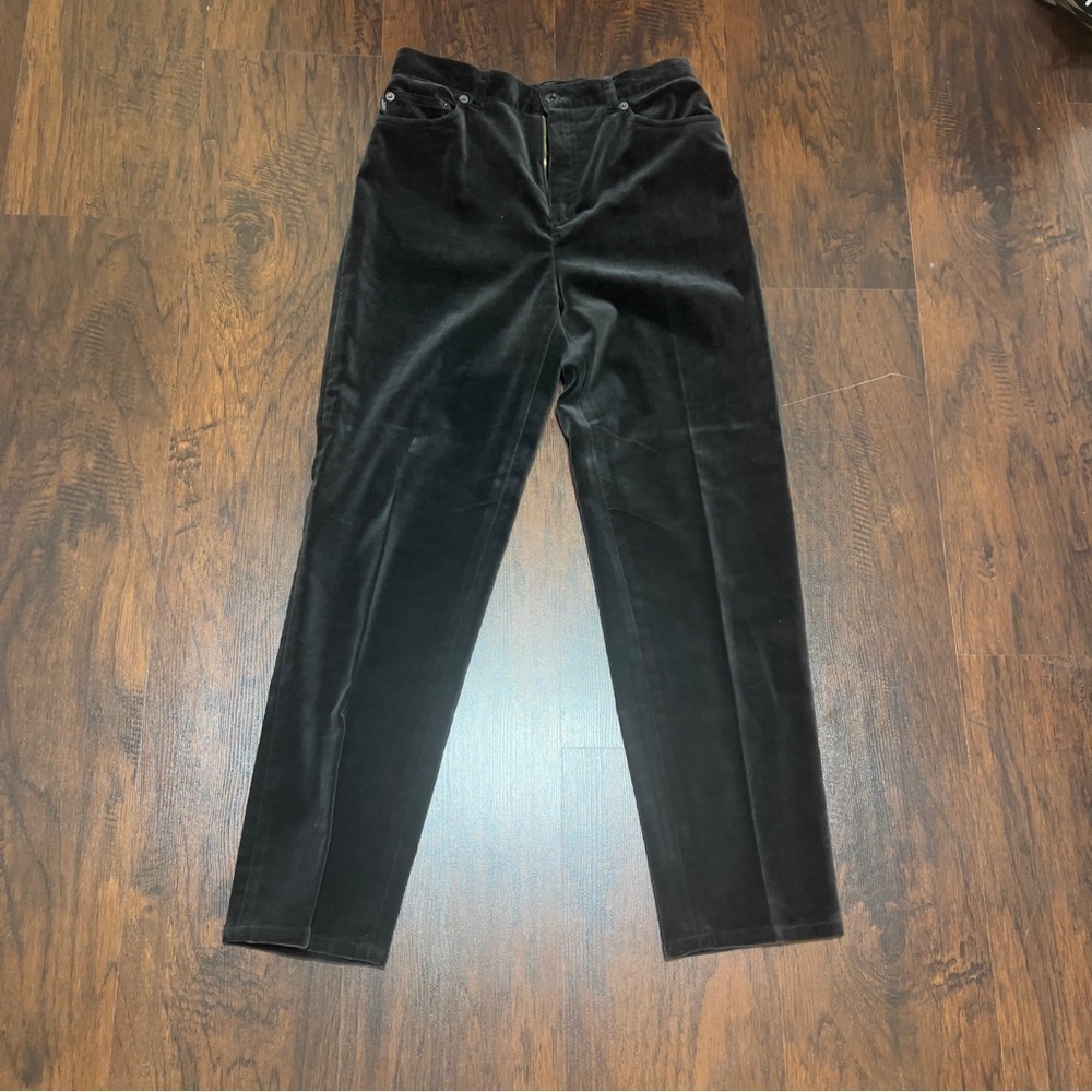 LAUREN JEANS CO RALPH LAUREN velvety pants in size 8P euc